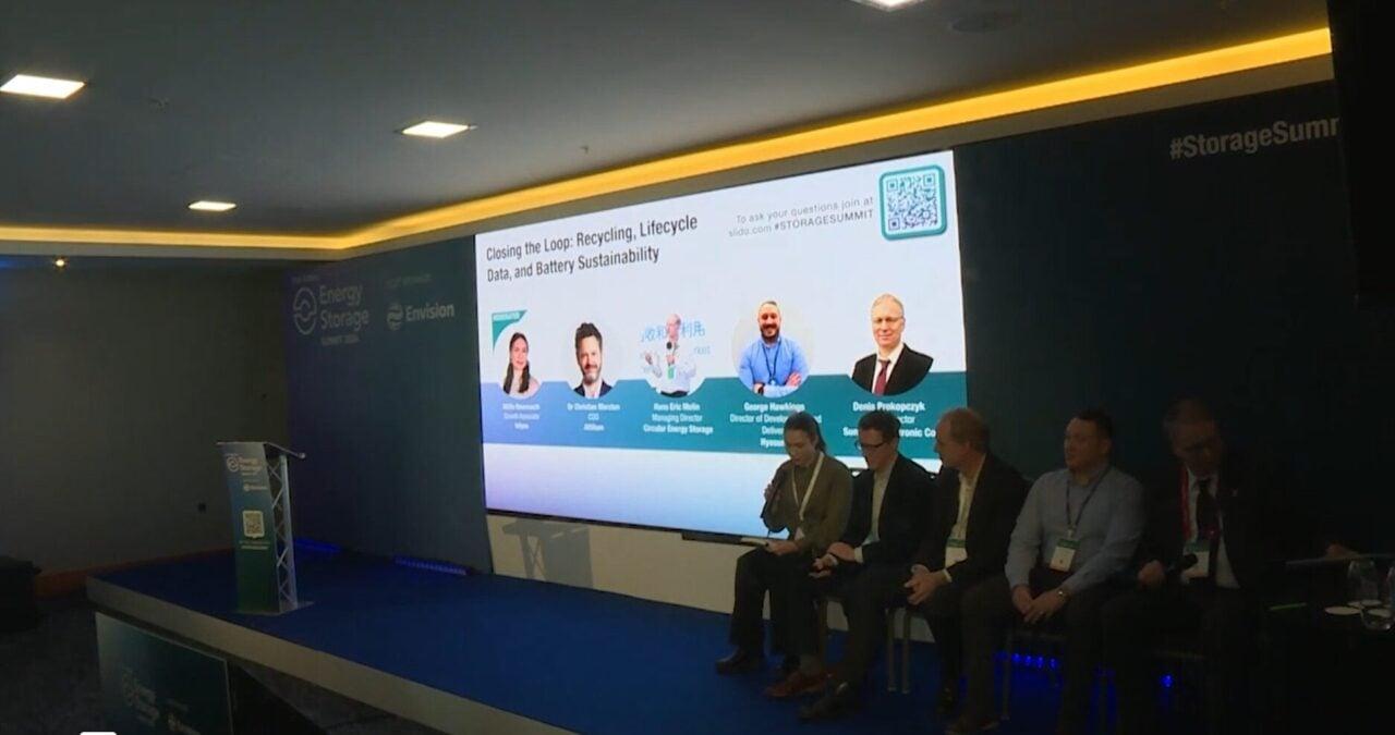 วิดีโอ – Energy Storage Summit 2026: การรีไซเคิลแบตเตอรี่ ข้อมูลวงจรชีวิต และความยั่งยืน