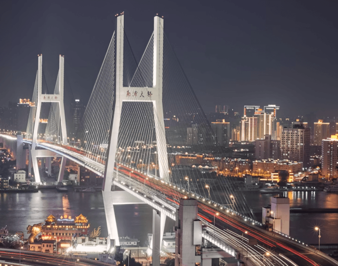 อุตสาหกรรม PV จีน: ธุรกิจระบบกักเก็บพลังงานของ Sungrow แซงหน้าอินเวอร์เตอร์ในปี 2025