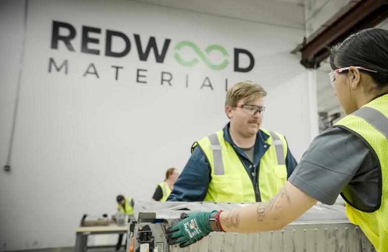 แบตเตอรี่รถยนต์ไฟฟ้าชีวิตที่สองจะใช้เก็บพลังงานให้โรงงานผลิตรถยนต์ Rivian ในอิลลินอยส์