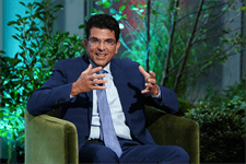 ‘อนาคตสดใส แต่ทุกวันคือวิกฤต’ – ซีอีโอ American Clean Power กล่าว