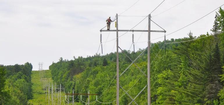 New England transmission owners ask FERC for increased ROE