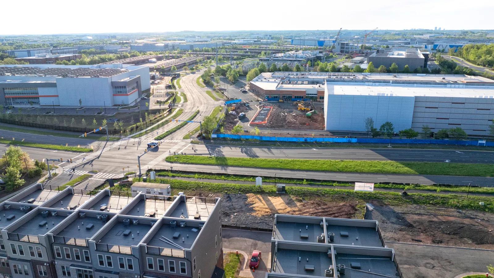 การปรับเปลี่ยนใบอนุญาตทางสังคมสำหรับโครงสร้างพื้นฐาน AI ในสหรัฐอเมริกา