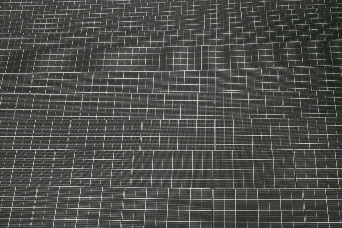 Japan’s Kyocera, Cosmo Energy units enter solar, wind PPAs