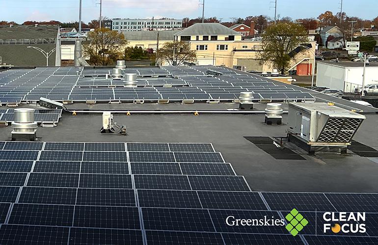 Greenskies นำพลังงานแสงอาทิตย์กลับมาสู่อาคารโครงการสาธารณะของเมืองในคอนเนตทิคัต